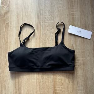 NWT CRZ YOGA Women's Butterluxe Spaghetti Strap Sports Bra Size M Black New